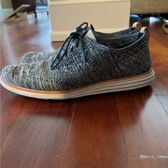 Cole Haan Men’s ZERØGRAND Stitchlite Wingtip Dress Shoe size 13. Gray & Black. - Picture 2 of 4